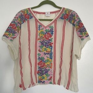 Never worn! J. Marie Embroidered Top size XS.